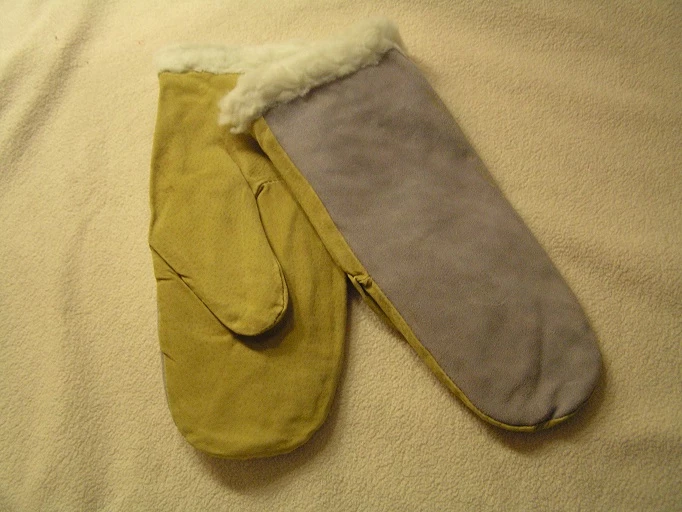 Pilkkikinttaat 3 Pilkkikinttaat